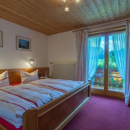 Landhaus Berktold Obermaiselstein Pokoj fotografie